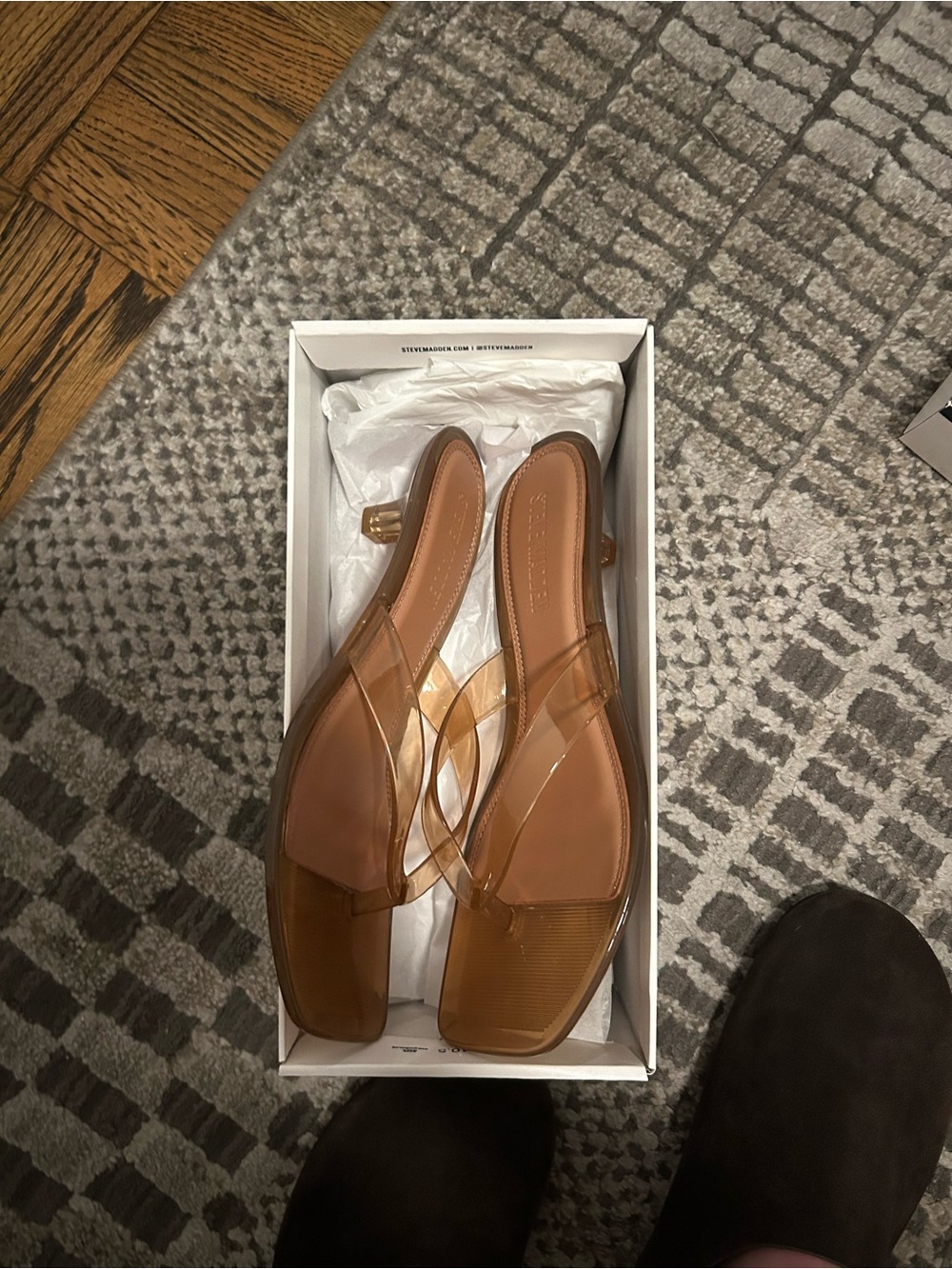 Steve Madden Clear Tan Jelly Thong Sandals - Picture 4 of 4